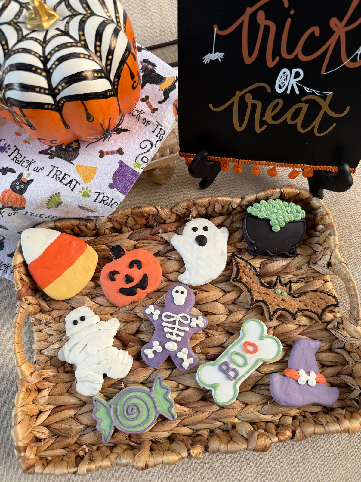 Wholesale - Halloween Treats